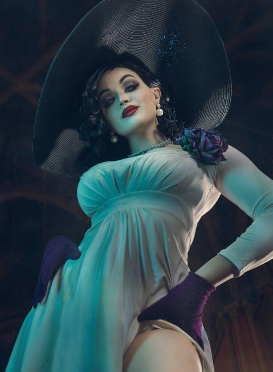 生化危机8中的吸血鬼夫人，仿捏游戏人物