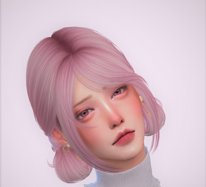 两个不同风格的粉红妹妹